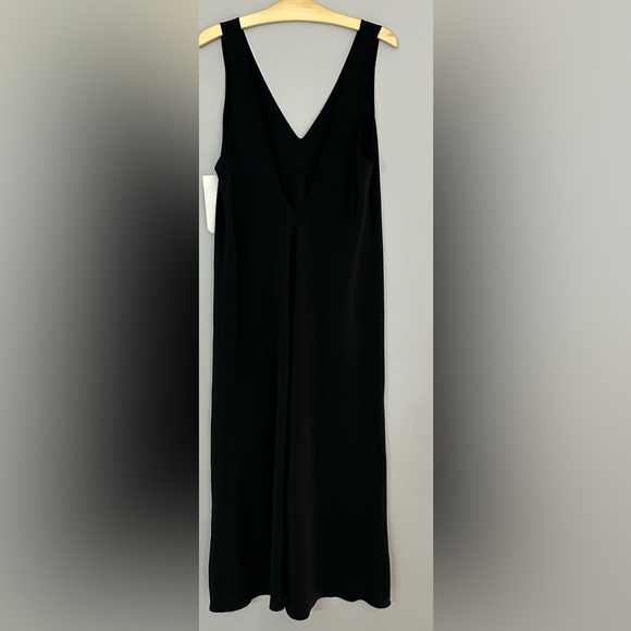 Women’s Nightgown- Size Large - Picture 4 of 9